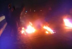 مجهولون يقطعون جميع الطرق المؤدية لمدينة أبو حماد بالشرقية