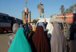 وقفة مفاجئة لطالبات أسيوط تنديدًا بسياسات قمع العسكر