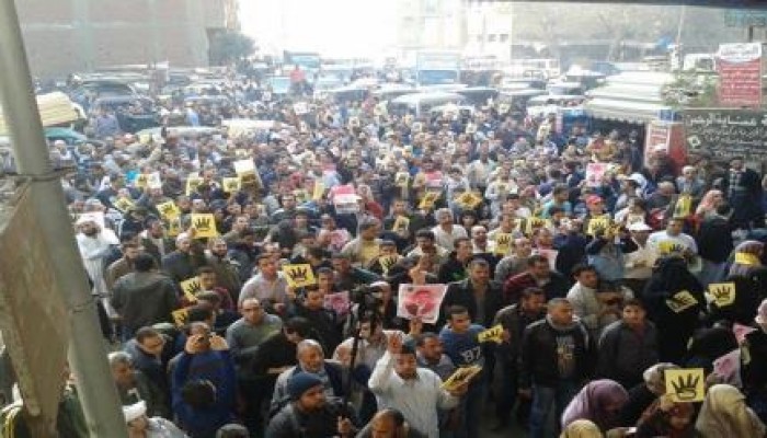 "الله أكبر.ايد واحدة" قادم قادم يا إسلام.. حاكم حاكم يا قرآن تلهب مشاعر المواطنين بإمبابة