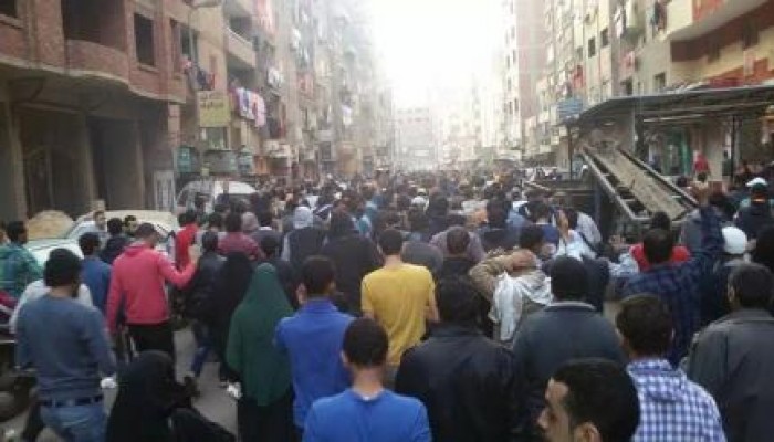 رغم إجرام ميليشيات السيسي .. ثوار المطرية ينتفضون من جديد (صور)