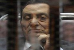 براءة مبارك تغلق الباب أمام استرداد الأموال المهربة