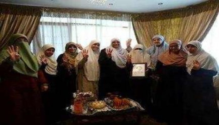 "الثوري لنساء مصر" يدعو إلى استمرار الثورة حتى القصاص للشهداء