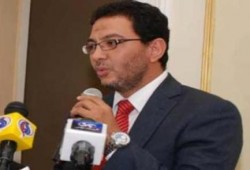 أسرة د.عبد الله شحاته تتحدث عن تعرضه للتعذيب على يد الأمن