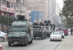 السويس : انتشار كثيف لقوات الأمن بشوارع المدينة