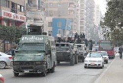 السويس : انتشار كثيف لقوات الأمن بشوارع المدينة