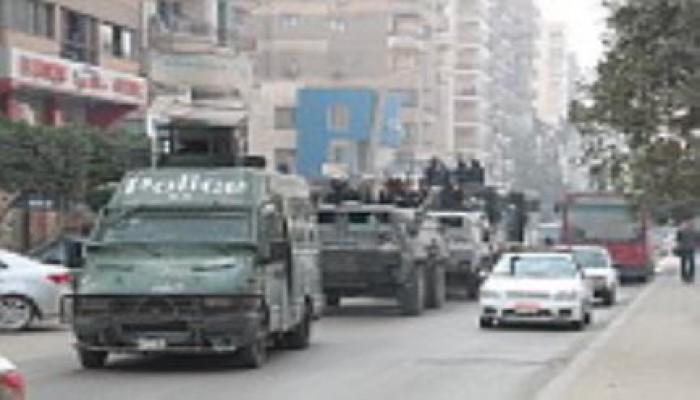 السويس : انتشار كثيف لقوات الأمن بشوارع المدينة