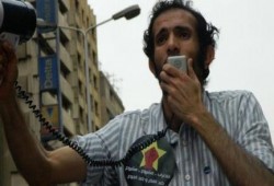 "هيثم محمدين" عضو الاشتراكيين الثوريين " أفرجوا عن مرسي أيها العسكر المزورون