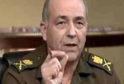بالفيديو.. رئيس أركان جيش الانقلاب: أي محامي بـ 2 جنيه يطلع مرسي براءة