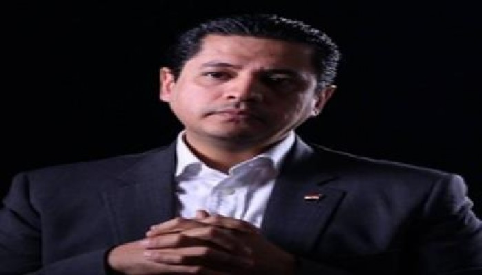 عبد الرحمن يوسف يكتب : العصابة التي تحكم مصر