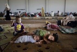 العفو الدولية: تجاهل الخليج للاجئين السوريين.. أمر مخجل