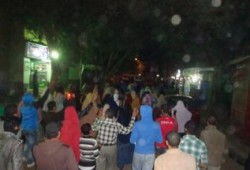 ثوارمدينة بنى سويف تتوعد بمحاكمة الانقلابيين بمسيرة ليلية