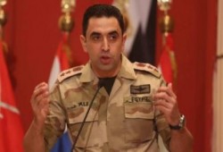 خلاف مع  السيسي  يطيح بـ"جاذب النساء"