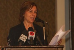 ﻿رنا الصباغ: منارات الحرية بالوطن العربي تنطفئ واحدة تلو الأخرى