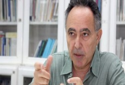 بهى الدين حسن: التظاهر في مصر الآن أخطر من القتل الجماعي