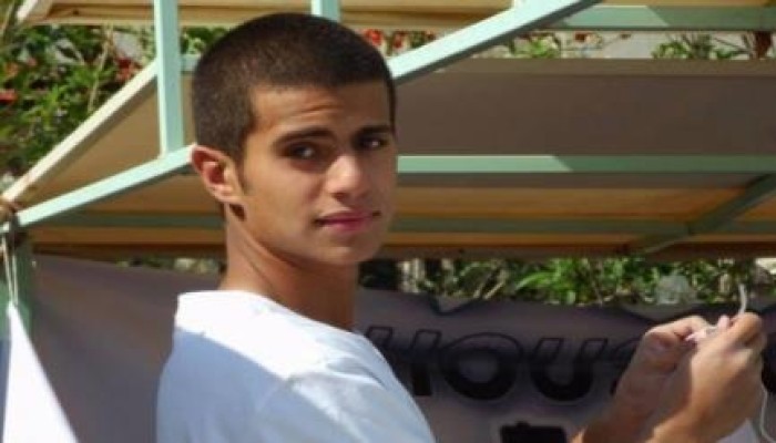 أحلام فتى معتقل..."نفسي أفرد رجلي وأنا نايم"