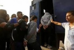 اعتقال 7 فتيات وشابين عقب مسيرة لطلاب جامعة المنصورة