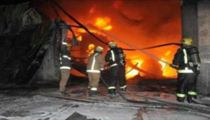 حريق هائل بمصنع بلاستيك بقليوب والخسائر تقدر بمليوني جنيه