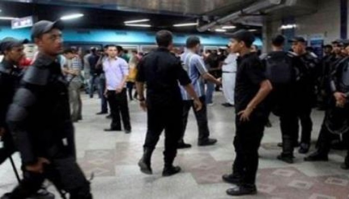 نحس الانقلاب: انتحار مجند أمن مركزي أمام مترو محطة الشهداء