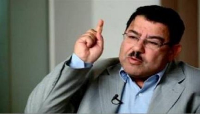 سيف عبدالفتاح: النظام المغتر بشعبية زائفة سينتهي بمأسأة