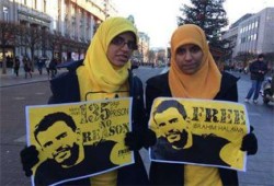 الاحتفال بيوم ميلاد المعتقل "حلاوة" أمام سفارة مصر بأيرلندا