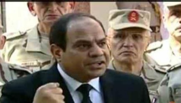 افتتاحية (نيويورك تايمز): نظام (السيسي) يدمر نفسه ذاتياً