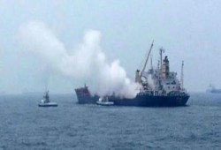 ارتفاع ضحايا مركب "بدر السلام" لـ 17 قتيلا.. وانتشال 4 جثث من بلنص غارق