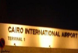 وصول الطائرة المصرية المحتجزة بالسويد إلى مطار القاهرة الدولى