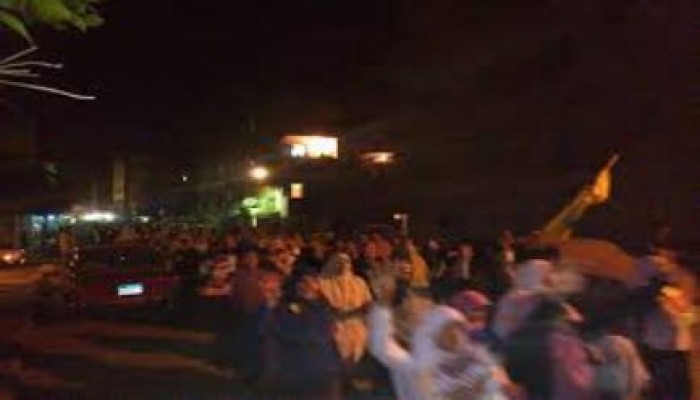 بالفيديو.. مسيرات ليلية بالبحيرة والقليوبية تطالب بالقصاص للشهداء