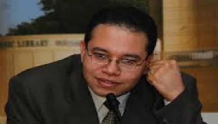 عقل: الإطاحة برئيس المخابرات دليل وجود صراع بين أجنحة الانقلاب