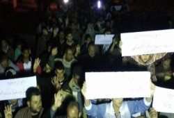 كفرالشيخ : رافضوا الإنقلاب ببلطيم ينظمون مسيرة ليلة حاشدة للمطالبة بالقصاص من قتلة الشهداء