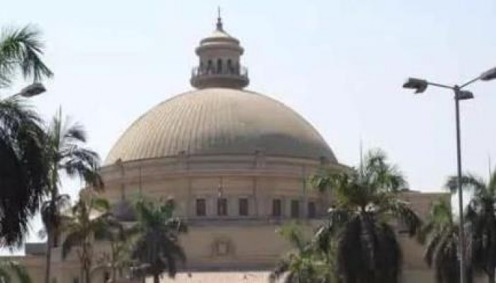 إدارة جامعة القاهرة تمنع صلاة الفجر في مسجد  المدينة الجامعية