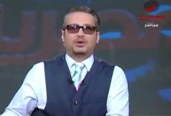 قيادي بحماس يسخر بشدة من جهل الانقلابي تامر أمين (فيديو)
