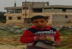 الجيش يعتقل 7 أطفال في رفح بتهمة "تهريب بضائع لغزة"