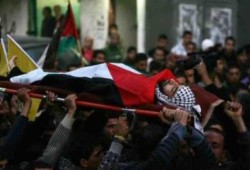 تشييع جثماني منفذي عملية الكنيس اليهودي بعد احتجاز 36 يوما