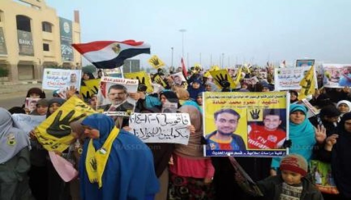 ثوار المحافظات ينتفضون بـ 30 فعالية في جمعة "مكملين والله مولانا"