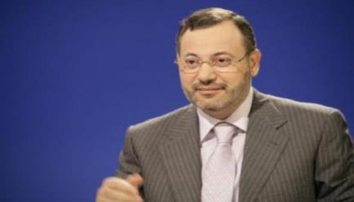 منصور: الثورة ستطهر نفسها وتكمل مسيرتها