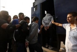 فصل طالب بسبب كتابته مقال "كلية الألسن مبنى تسكنه الشياطين"