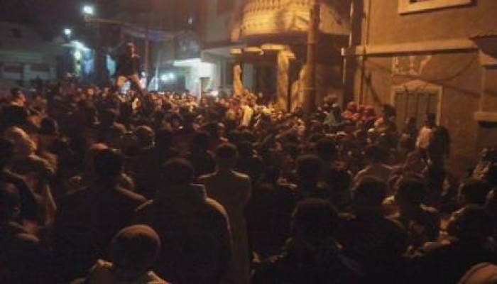 بنى سويف: قرية "الميمون" تحتفل بفشل حصار أمن الانقلاب بمسيرة ليلية حاشدة