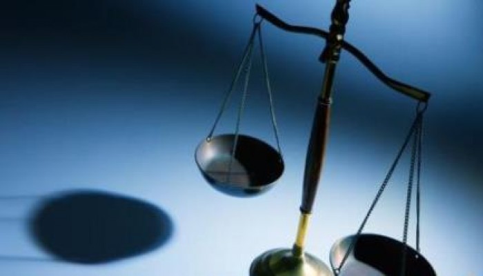 قضاء الانقلاب: مبارك براءة.. والثوار إعدام