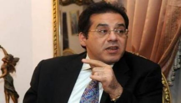 أيمن نور يطالب بمحاكمة "ممدوح شاهين" بعد تسريبات الترحيلات
