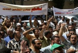 2274 احتجاجا عماليا خلال 2014 بسبب فشل حكومة الانقلاب