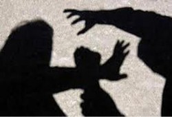 نيابة  الانقلاب .. تحقق باغتصاب شرطيين لفتاة بسيارة النجدة