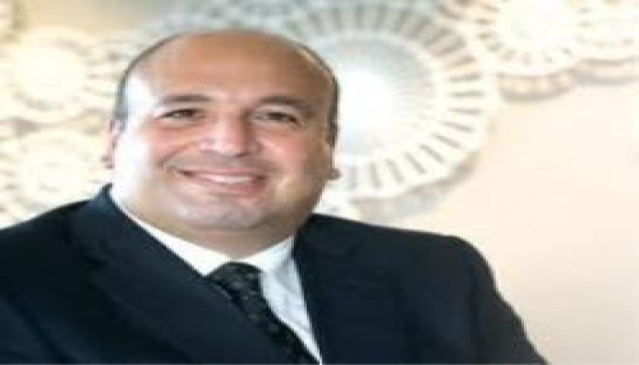 بعد التسريب .. تعرف على فساد آل هيكل