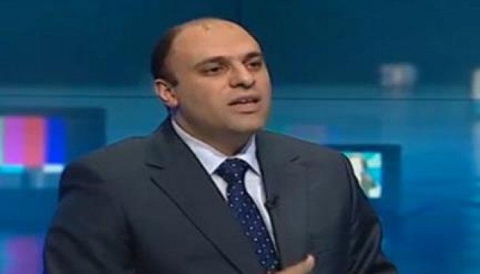 حامد :  محاولات اخذ قائد الانقلاب توقيعات من المعتقلين بتأييد مسلسل هزلى مكرر