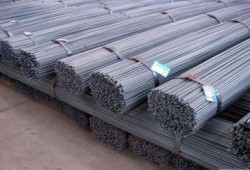 شؤم الانقلاب: أسعار الحديد تتراجع على مستوى العالم وترتفع في مصر