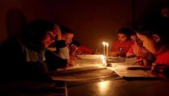 غضب بين أهالى "ادكو" للانقطاع المتكرر بالكهرباء