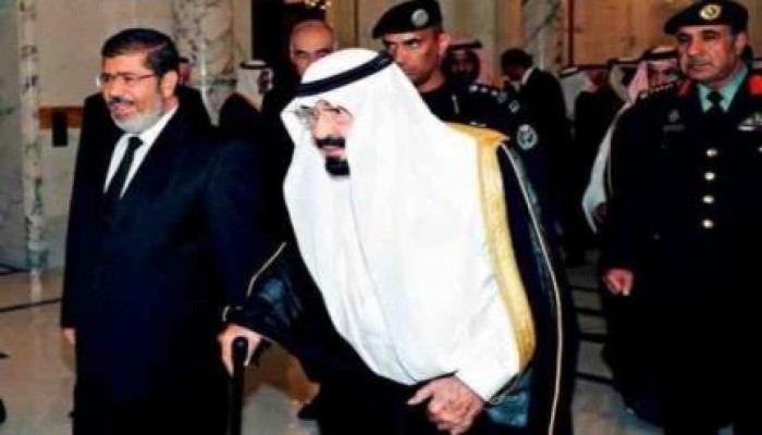 "حكم الشعوب حتى الموت " فراش المرض يجمع 6 رؤساء عرب في 2014