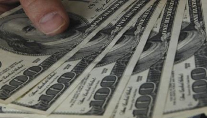 سعر صرف الدولار في السوق  الرسمى و السوداء اليوم الأربعاء