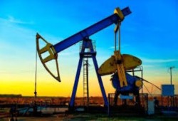 الكويت تخسر يوميا 150 مليون دولار جراء انخفاض أسعار النفط