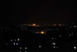 البحيرة:"ادكو"تعانى انقطاع التيار الكهربائى لساعات طويلة..والاهالى يستنكرون تجاهل معاناتهم